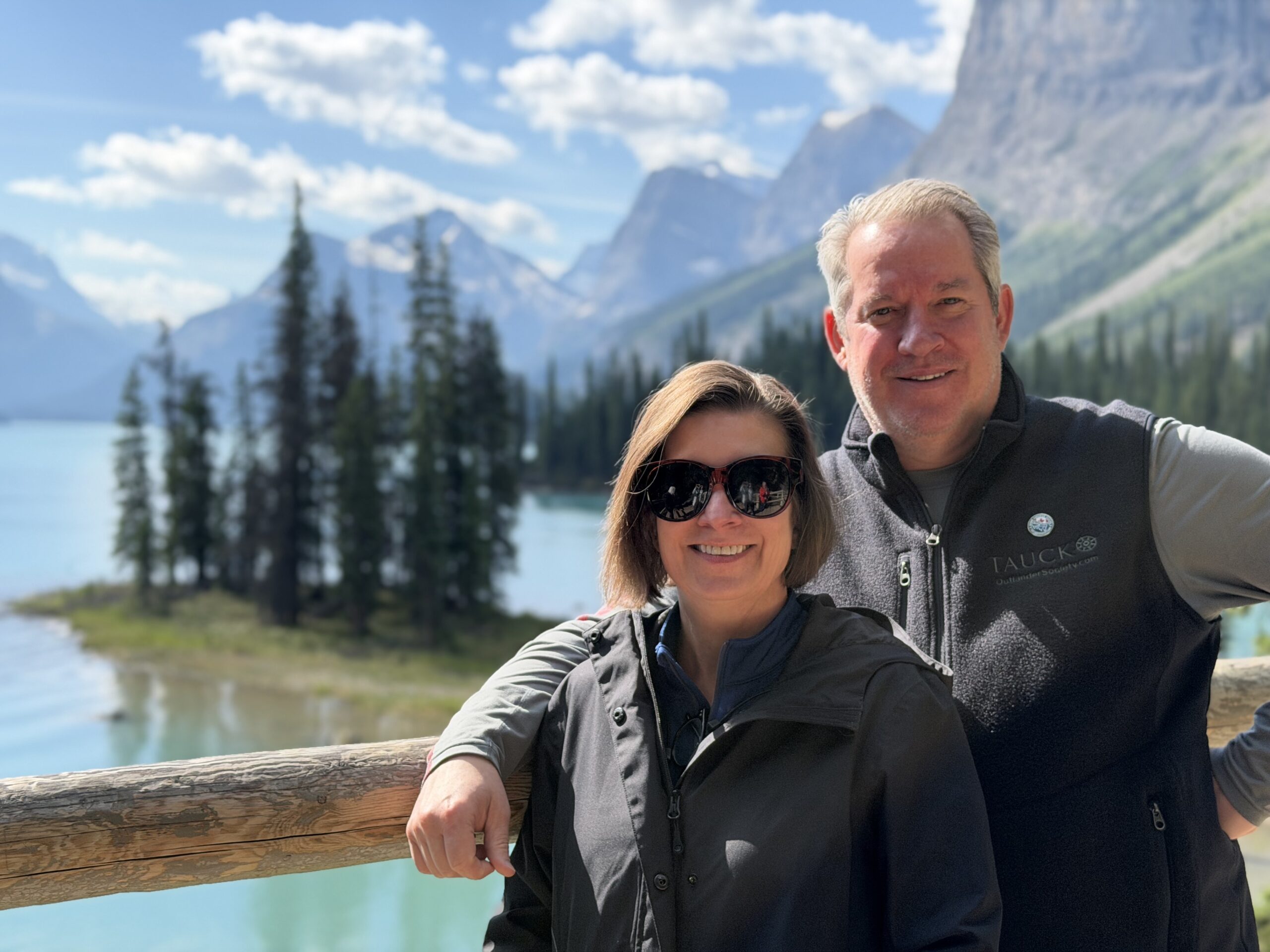 Michael and Kelly Graham, hosts of The Outlander Society